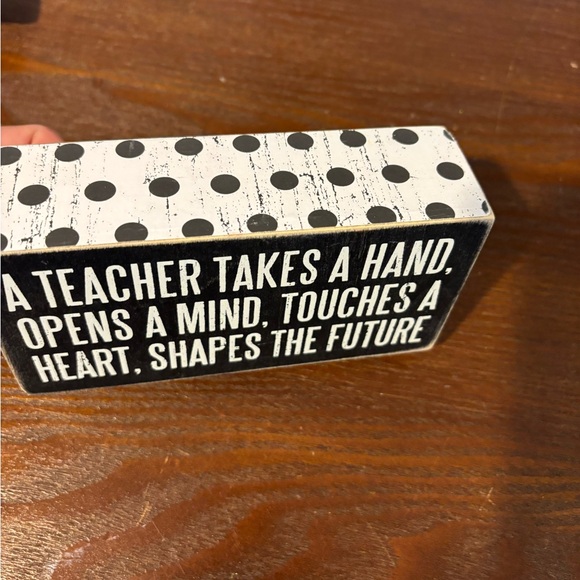 Teachers New Classroom Decor - Teaching is a Work of Heart 5 Piece Set - Picture 2 of 15